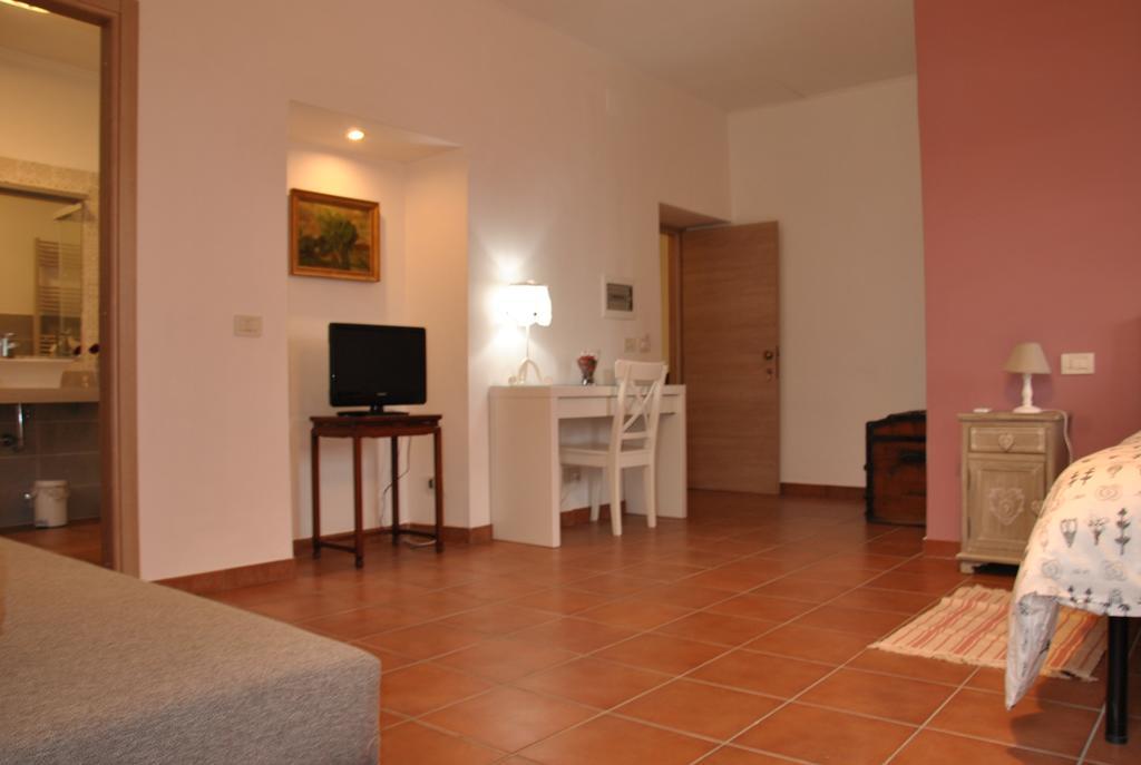 Casale Appio Hotel Rome Exterior photo